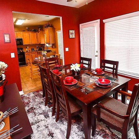 4 - Bed Home With Cali King Bed, 12 Mins To Dtwn AtlantaAtlanta  Kültér fotó
