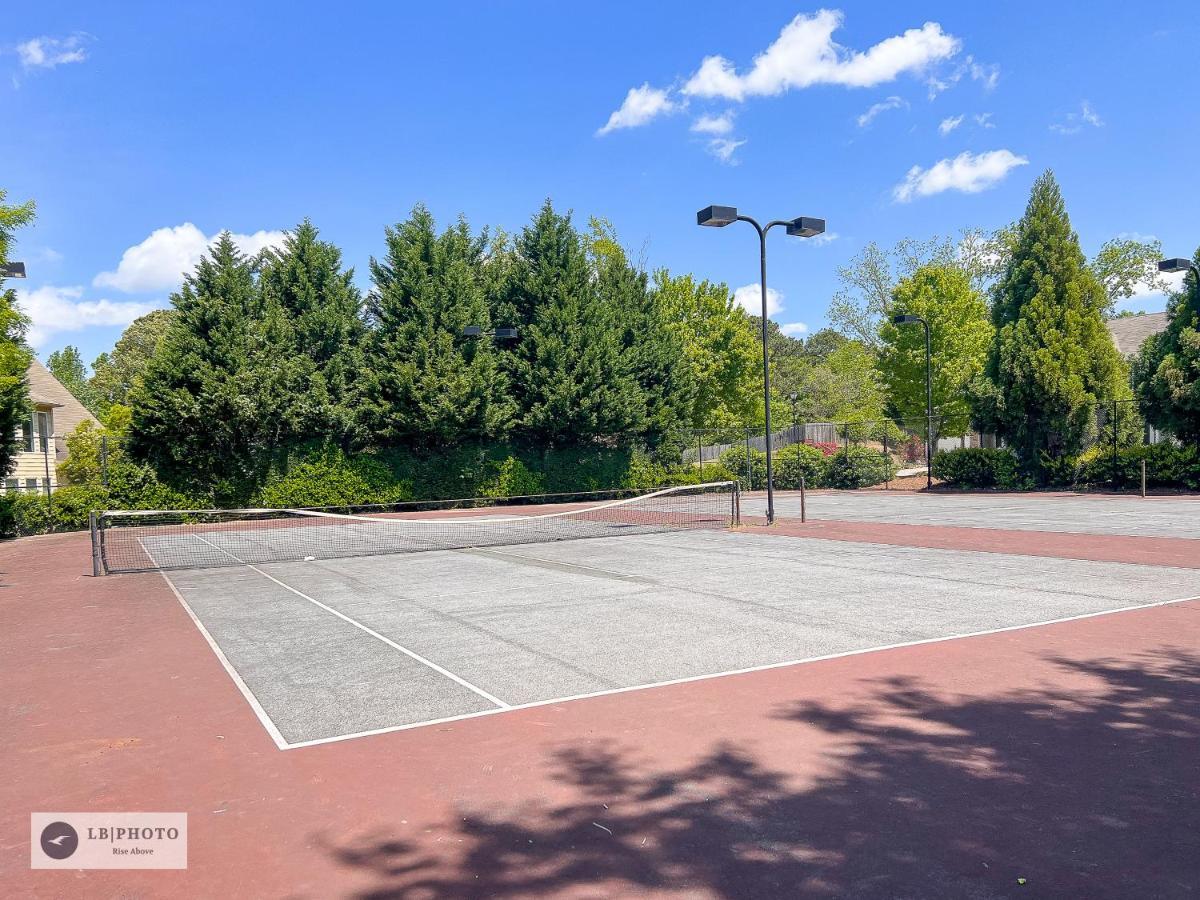 4 - Bed Home With Cali King Bed, 12 Mins To Dtwn AtlantaAtlanta  Kültér fotó