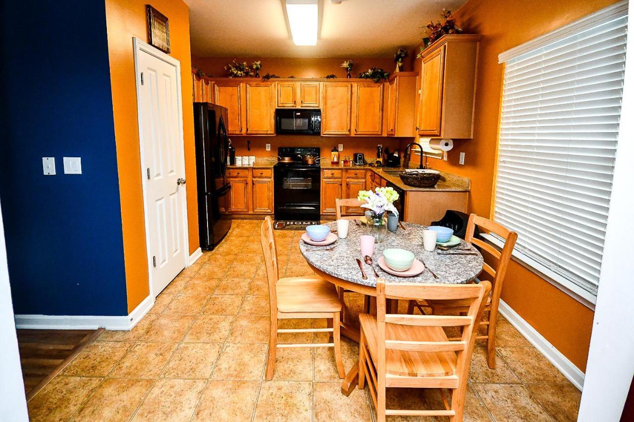 4 - Bed Home With Cali King Bed, 12 Mins To Dtwn AtlantaAtlanta  Kültér fotó