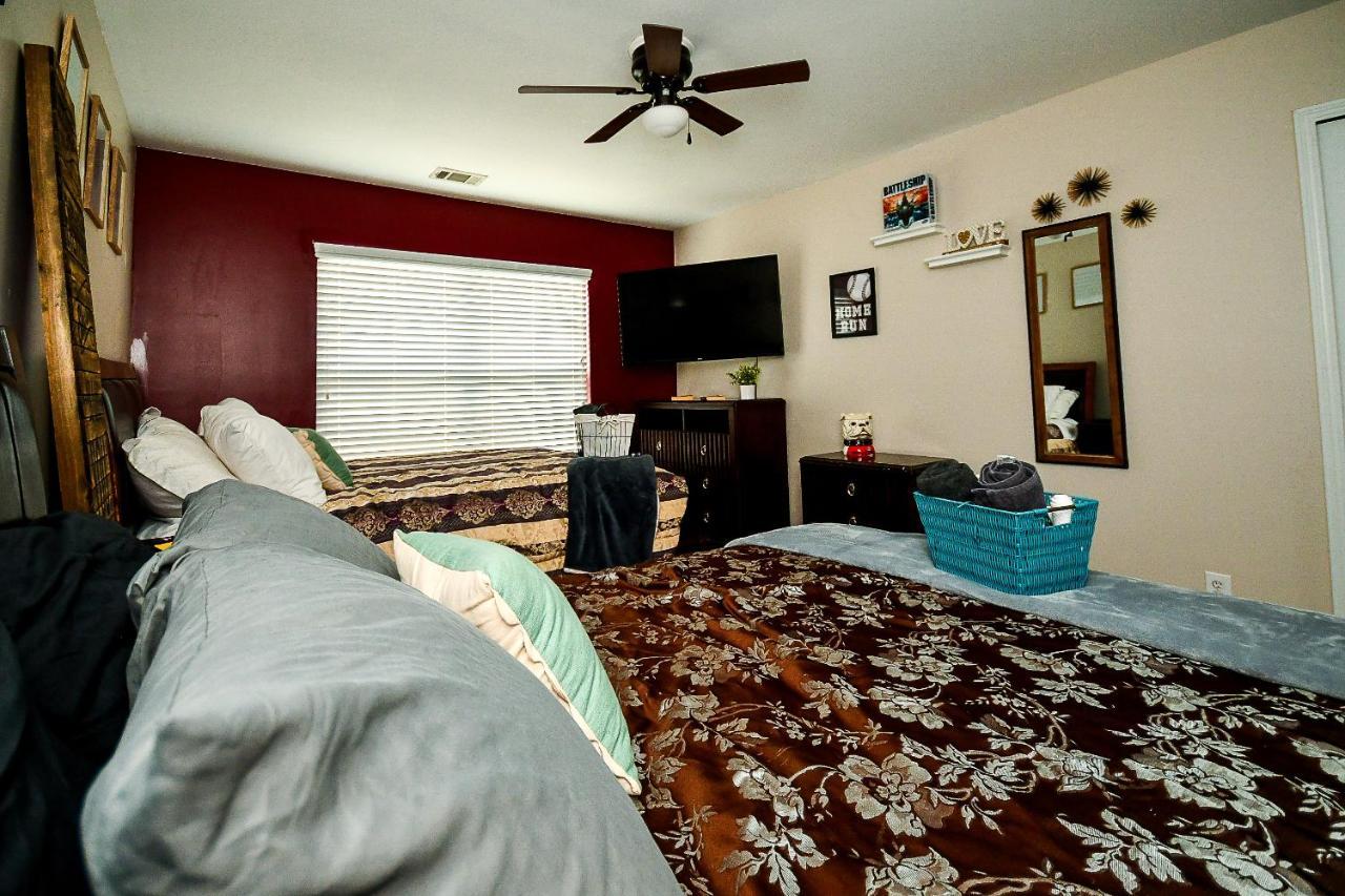 4 - Bed Home With Cali King Bed, 12 Mins To Dtwn AtlantaAtlanta  Kültér fotó