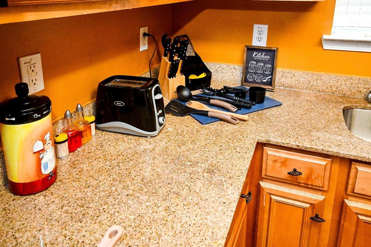 4 - Bed Home With Cali King Bed, 12 Mins To Dtwn AtlantaAtlanta  Kültér fotó
