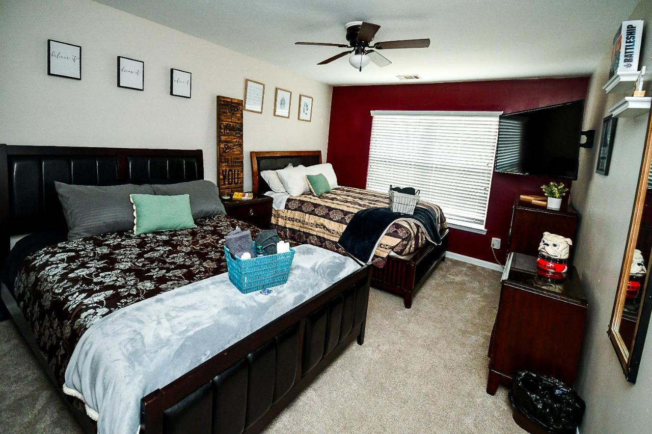 4 - Bed Home With Cali King Bed, 12 Mins To Dtwn AtlantaAtlanta  Kültér fotó